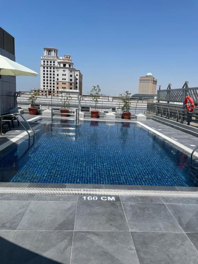 Mena Aparthotel Albarsha At The Mall Dubai Exteriör bild
