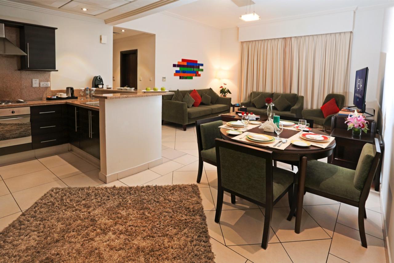 Mena Aparthotel Albarsha At The Mall Dubai Exteriör bild